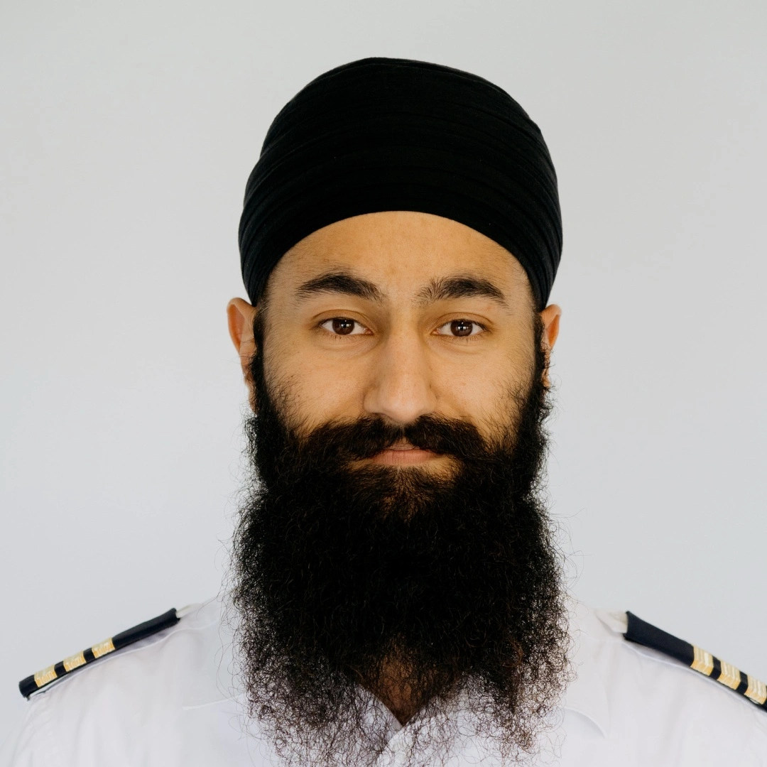 Karambir-Singh-Learn-To-Fly-Melbourne-Flight-Instructor